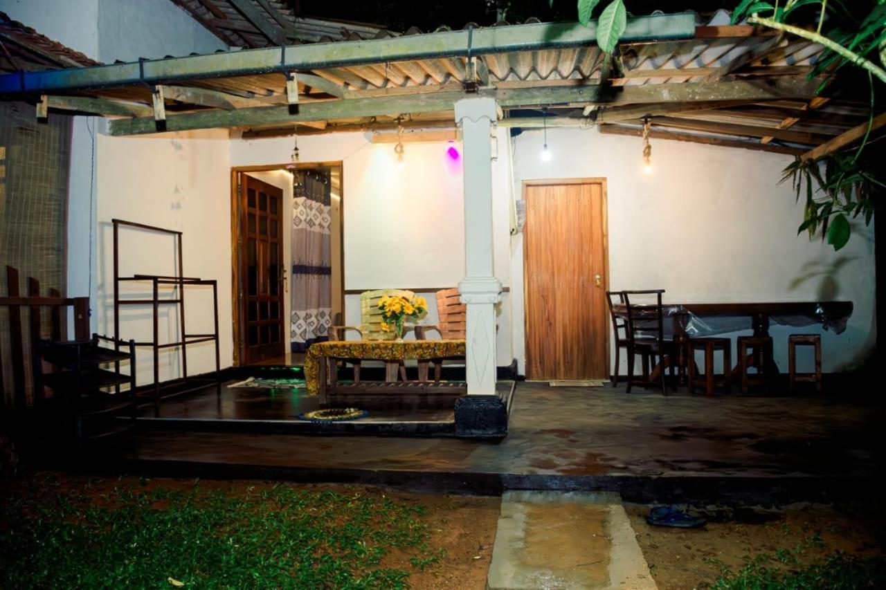 Thatched Villa Tangalle Luaran gambar